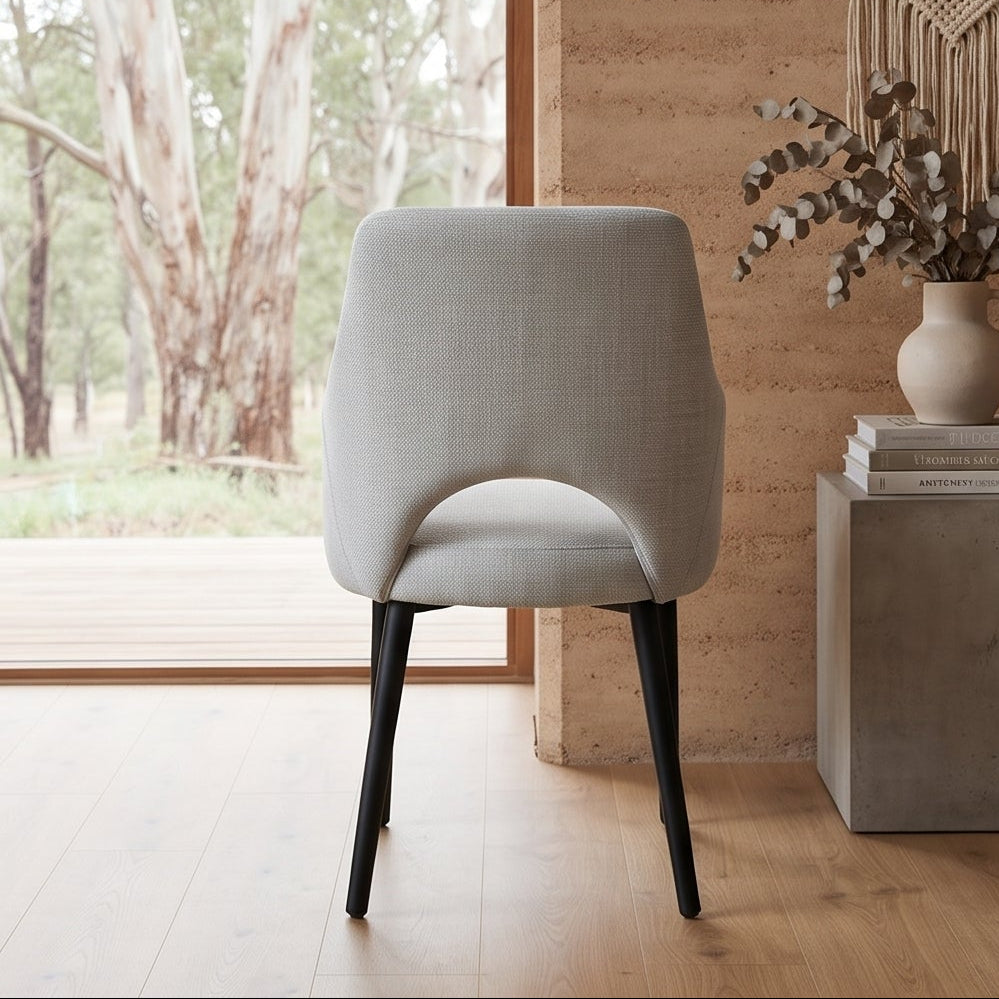 Clinton Dining Chair In Natural With Black Leg