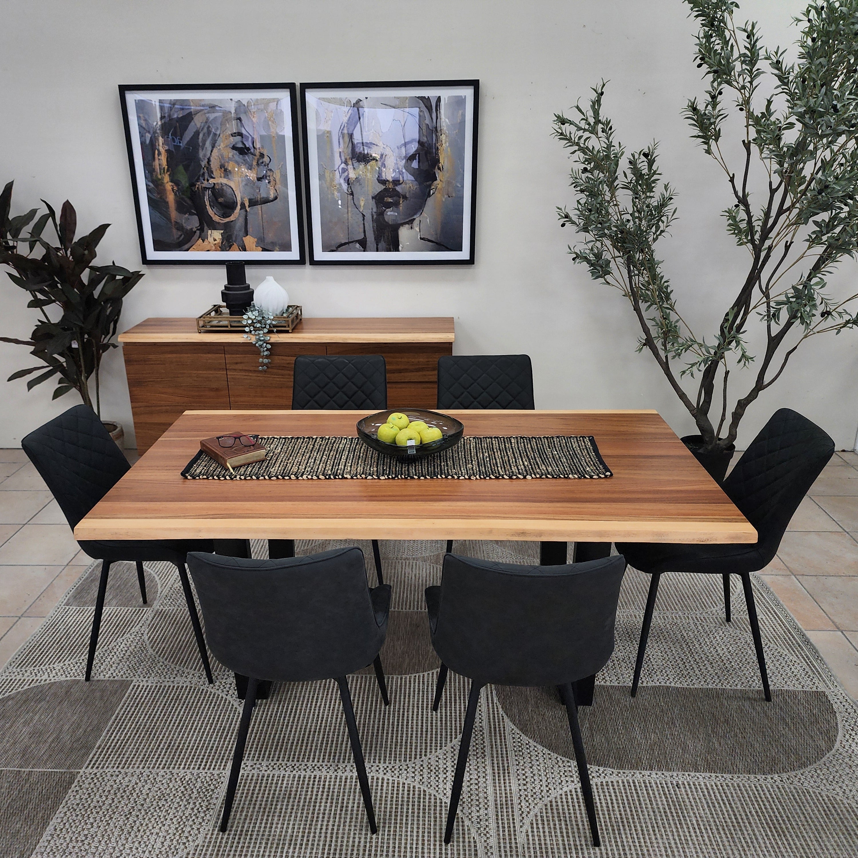 Highland Blackwood 7 Piece Dining Package