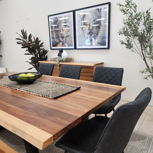 Highland Blackwood 7 Piece Dining Package With Bench Seat