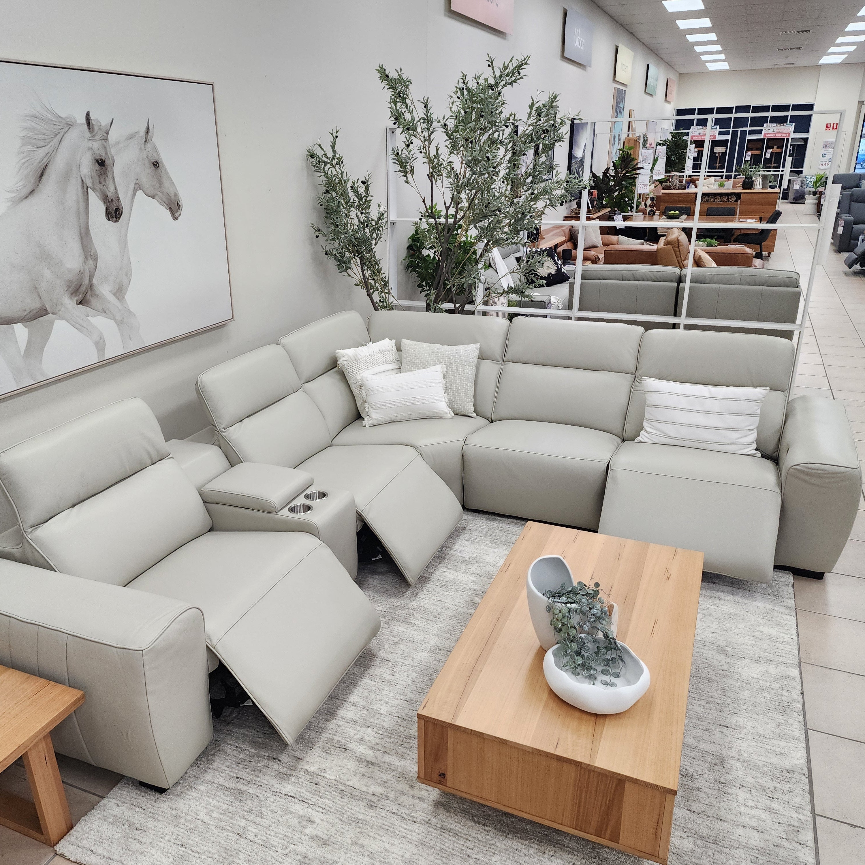 Haines Modular Lounge With 3 Dual Motor Electric Recliners In Light Grey Leather