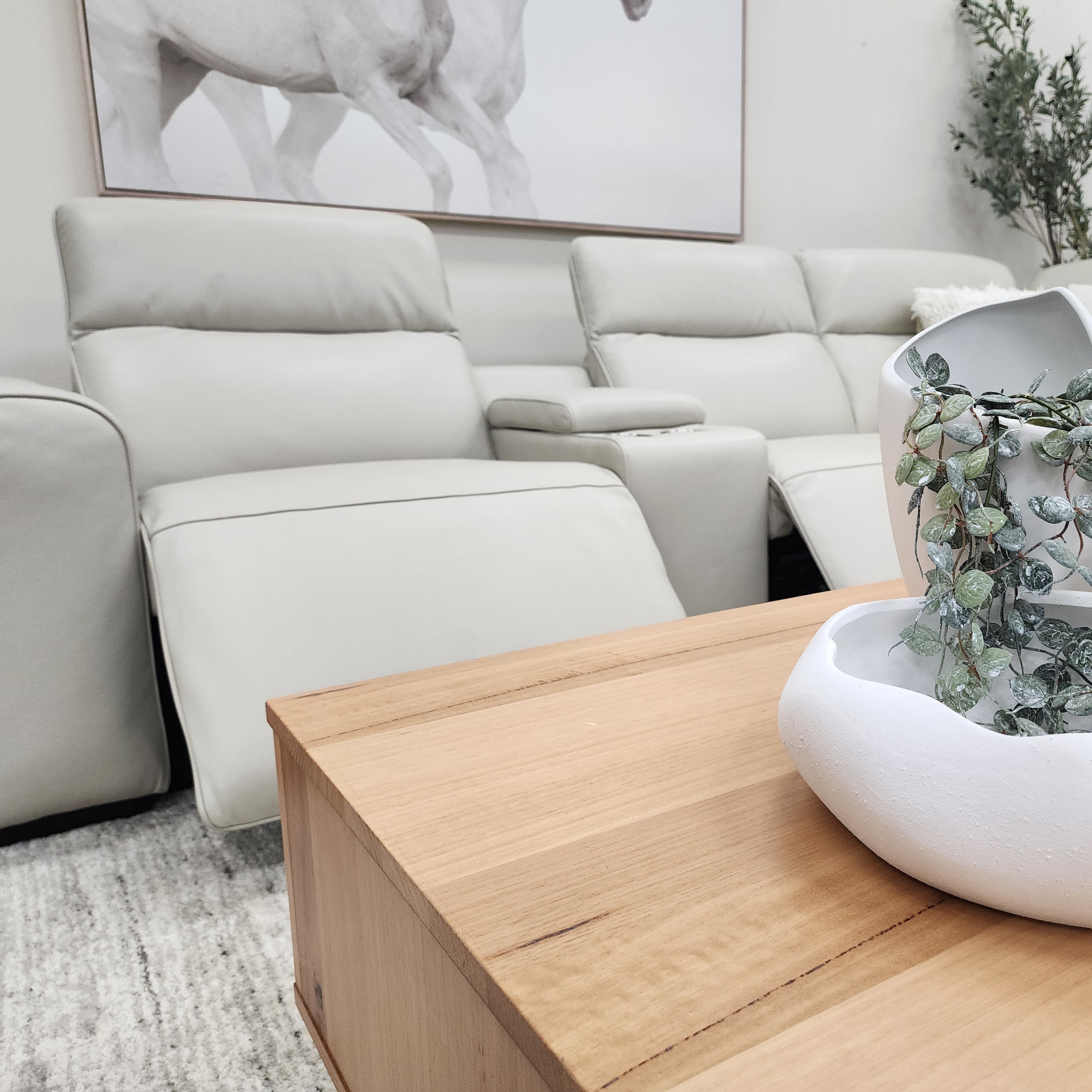 Haines Modular Lounge With 3 Dual Motor Electric Recliners In Light Grey Leather