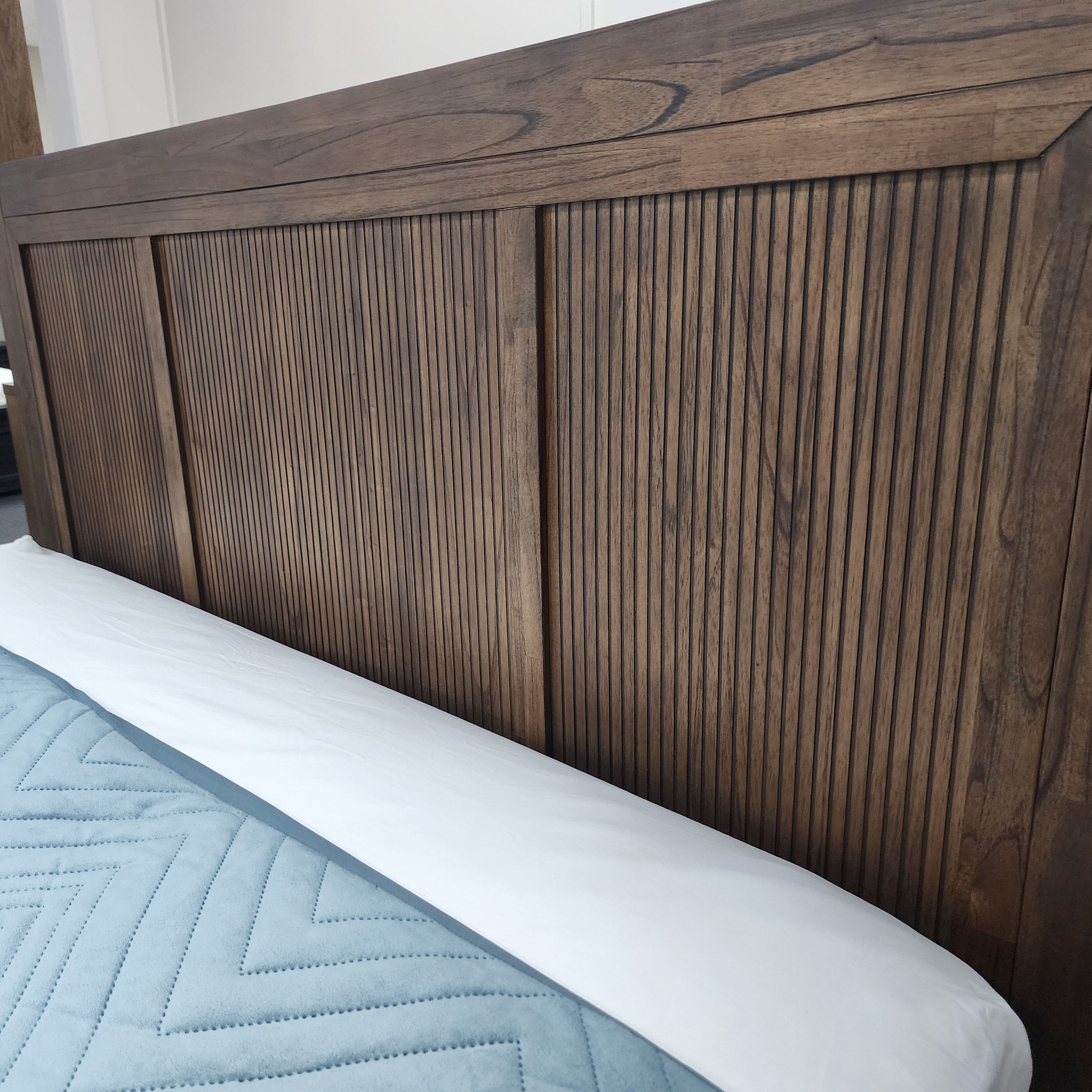 Flinders 4 Poster King Bed