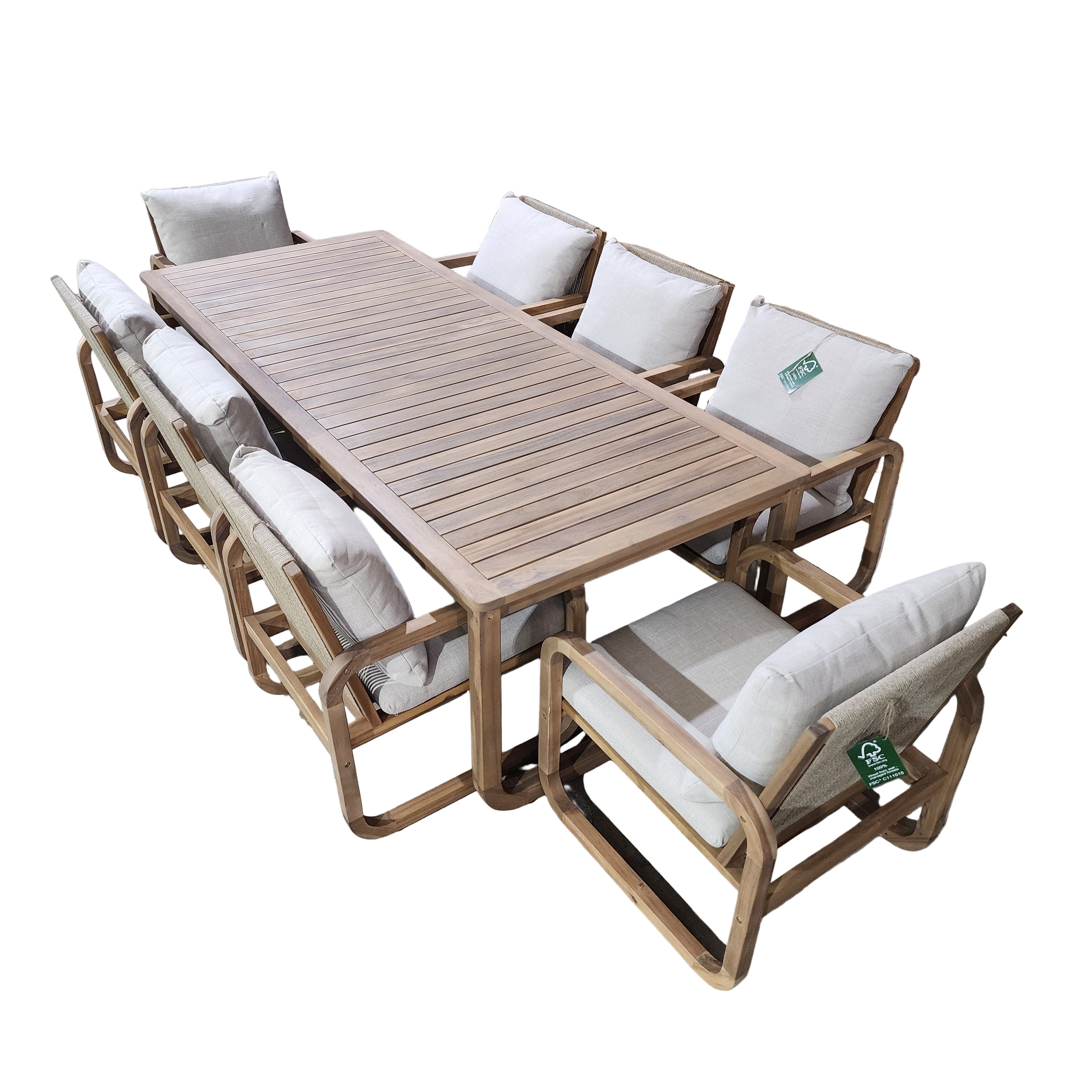 Lando 9 Piece Outdoor Package