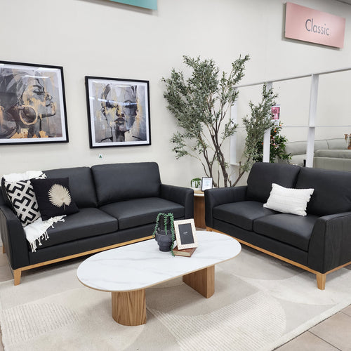 Carson 3+2 Package in Black Leather