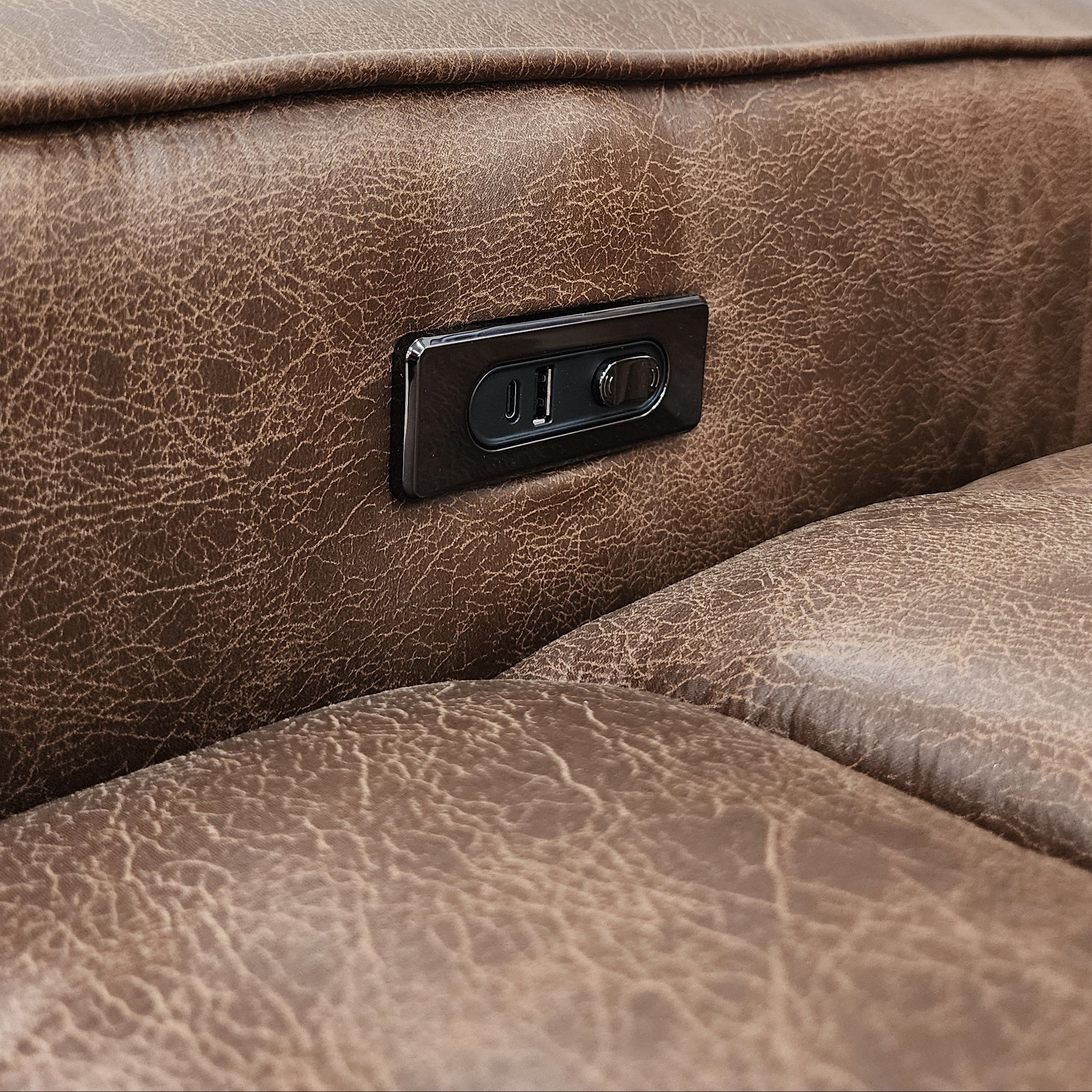 Hollywood 3 Seater With Electric Recliners In Tan