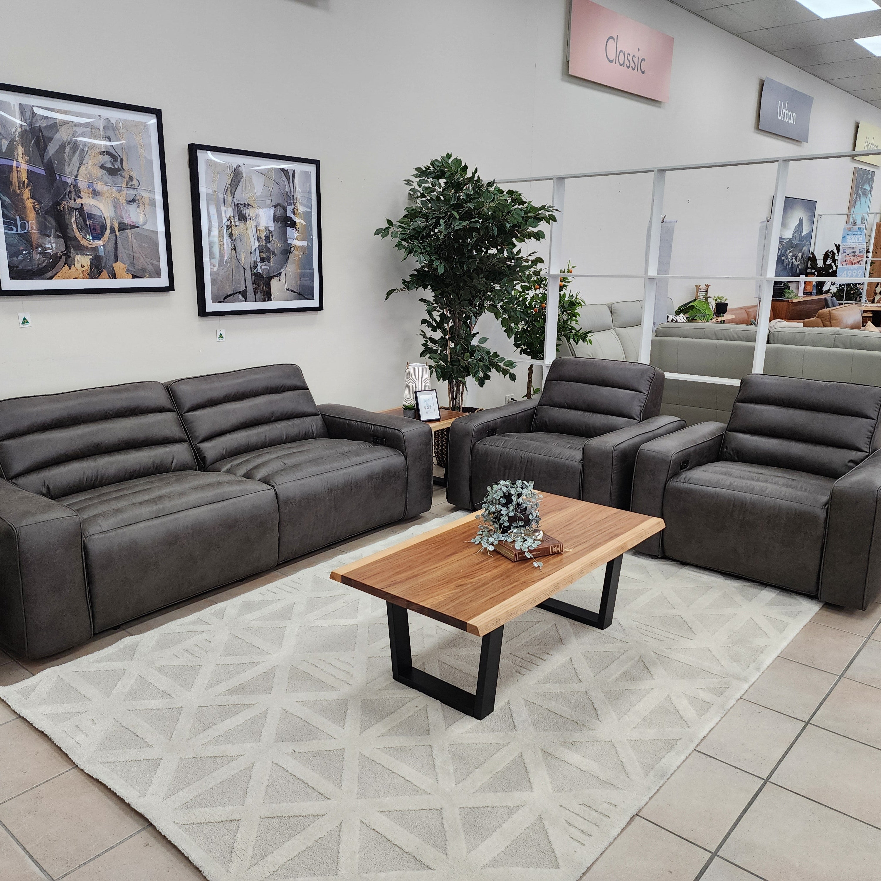 Hollywood 3 Piece Electric Recliner Package In Grey