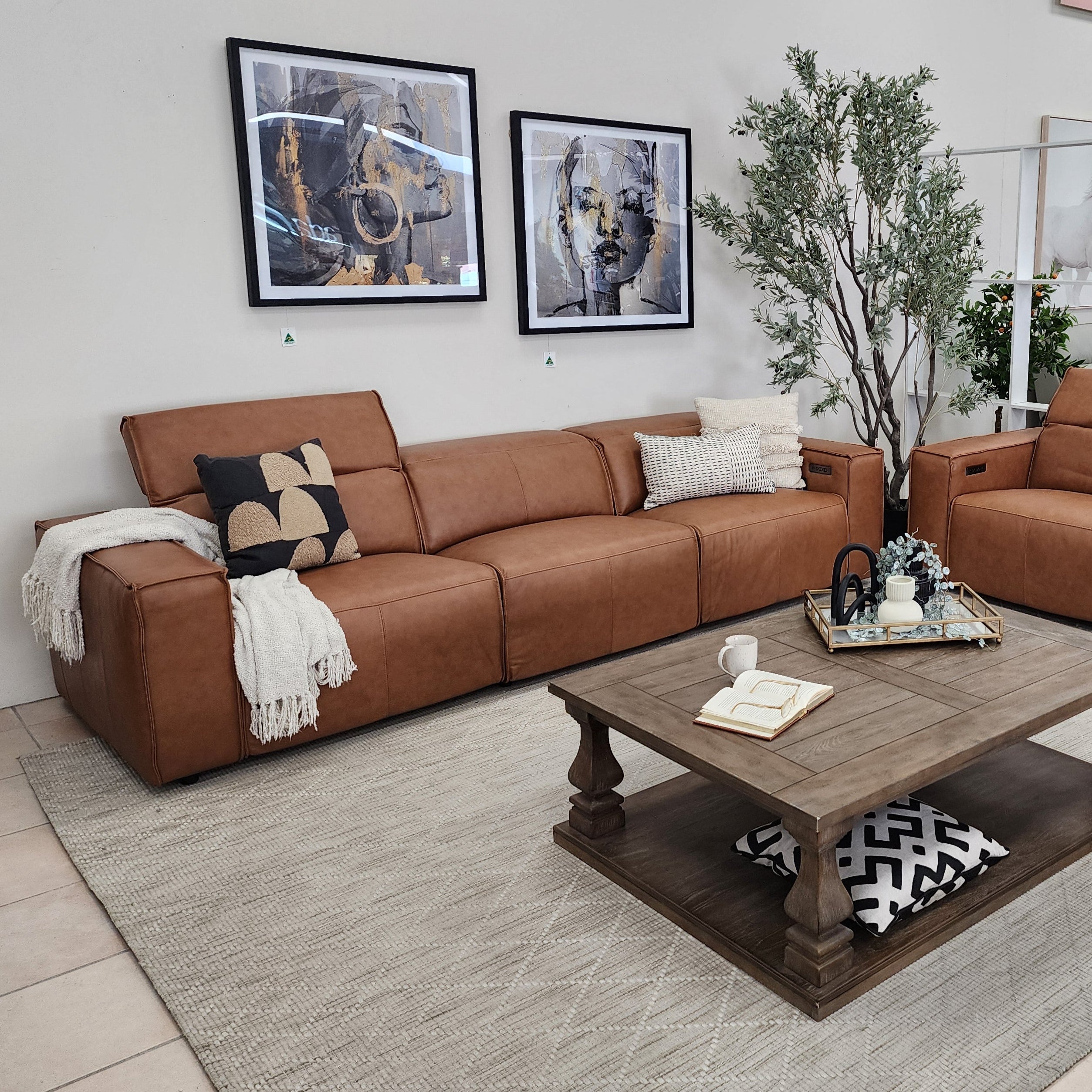 Xander 4 Seater With Electrics In 100% Premium Tan Leather