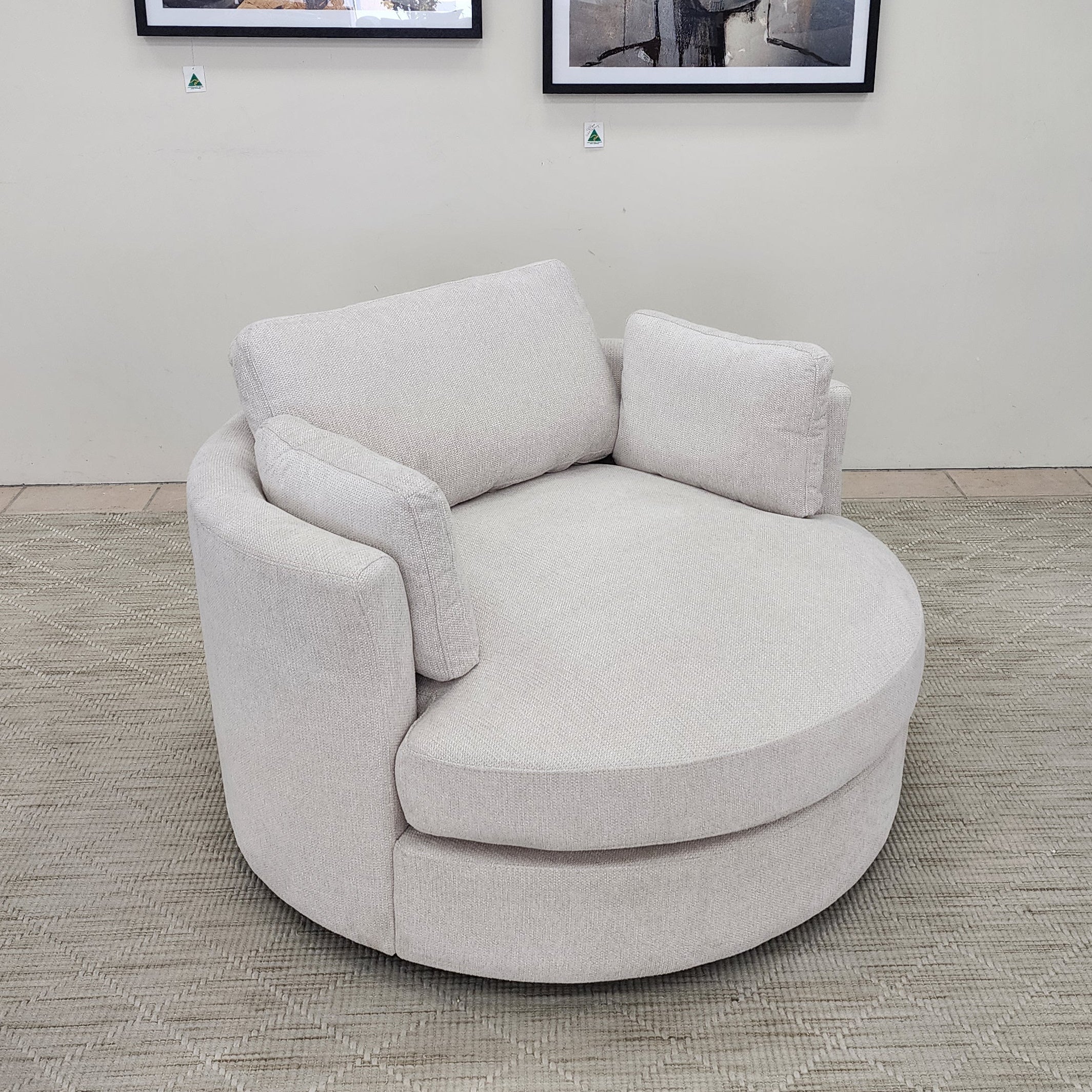 Oversized Cloud Soft Cuddle Chair In Natural Upholstery
