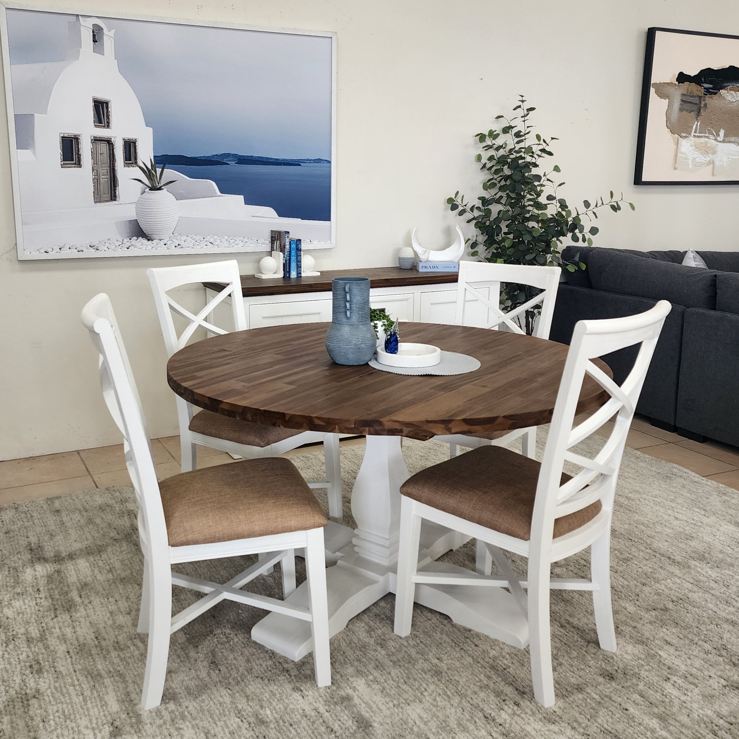 Hamptons Round Dining Package