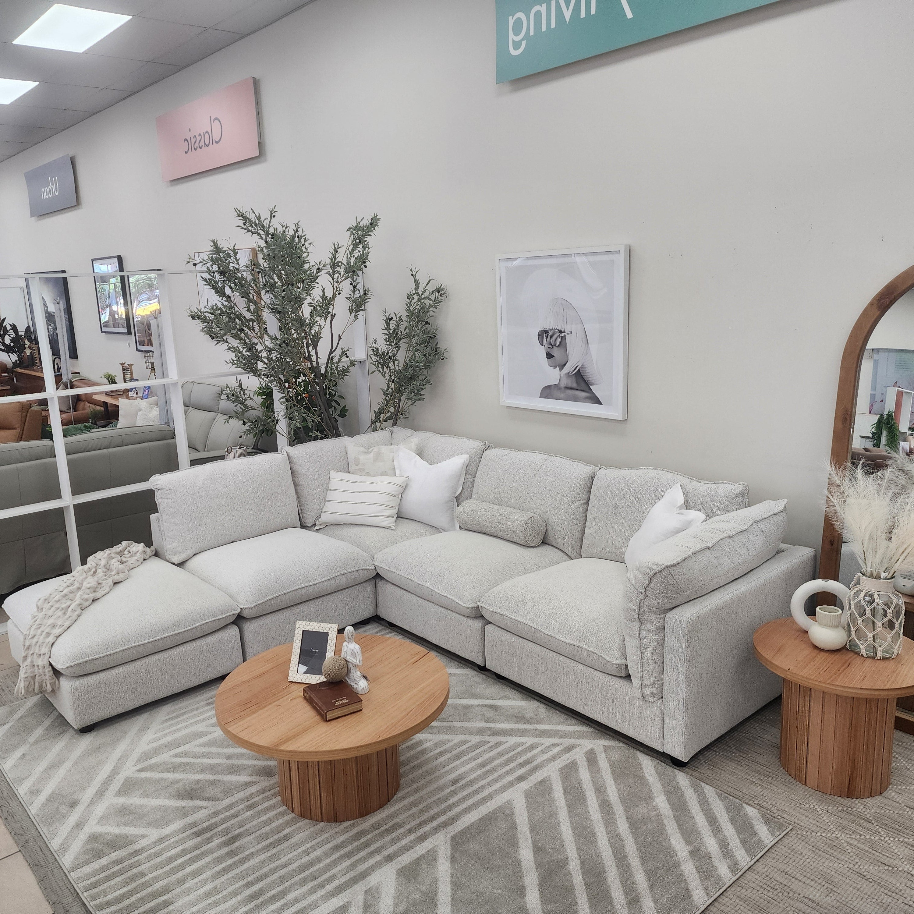 Jupiter Left Hand Chaise In Natural