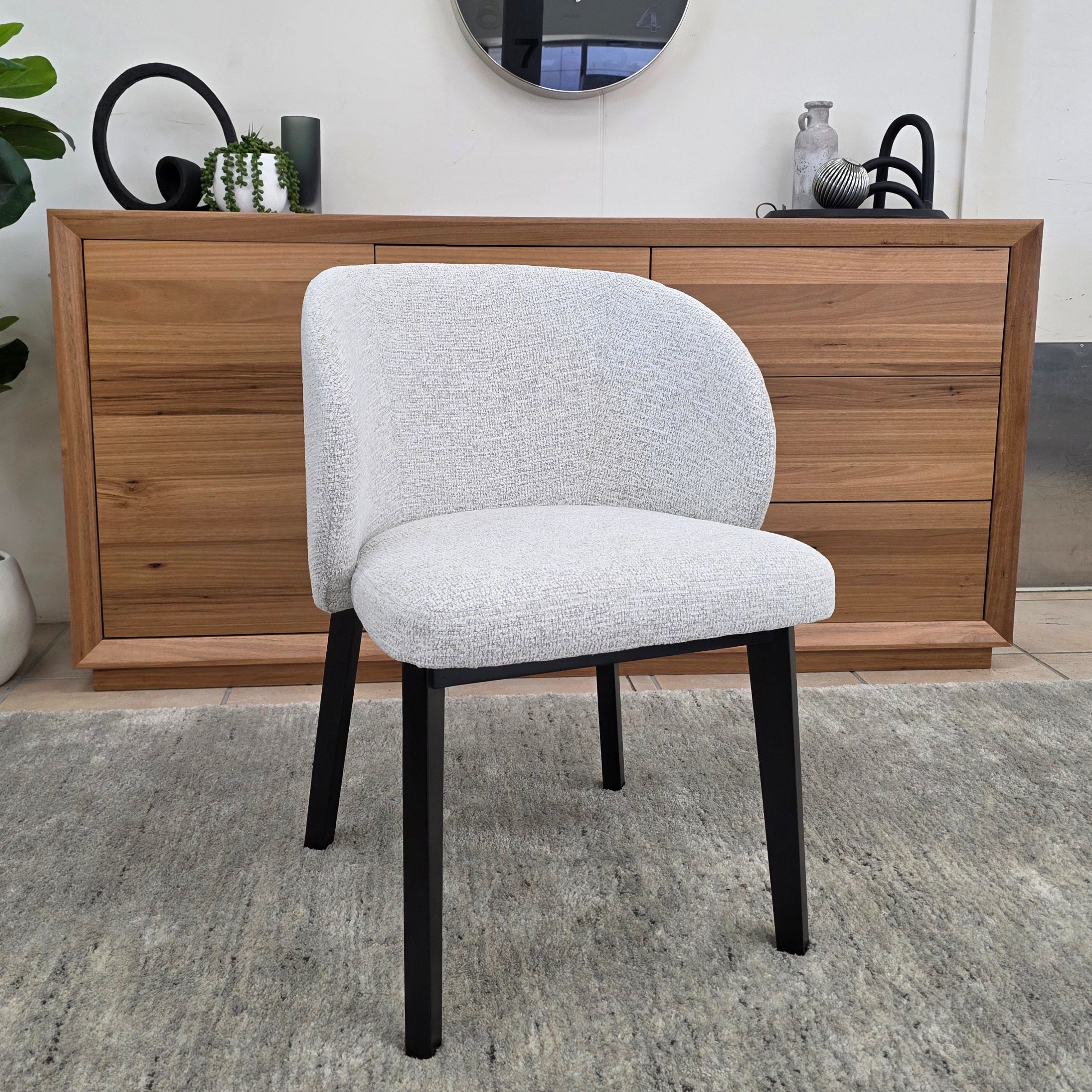 Settler Dining Chair In Natural Fabric & Black Leg