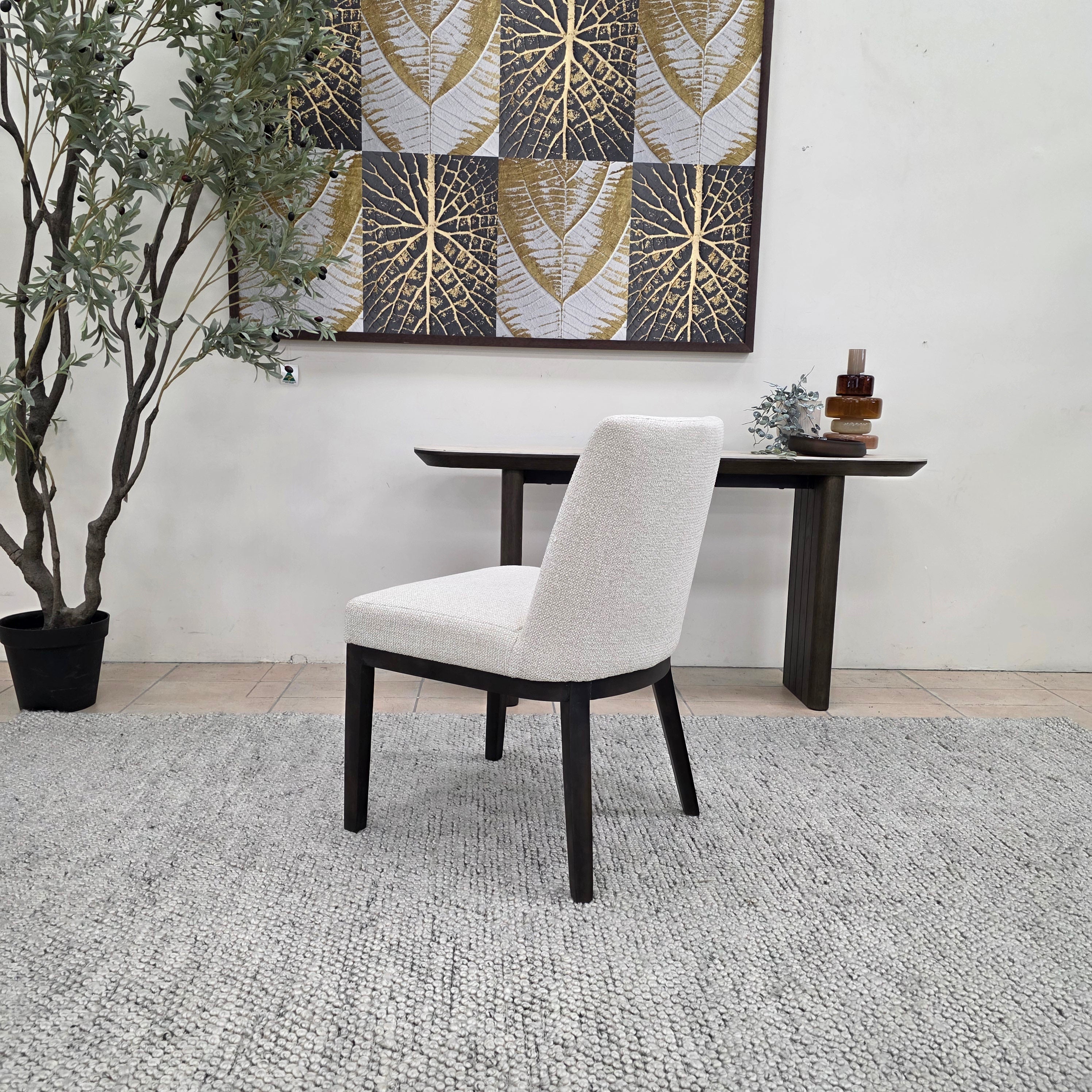 Ginko Dining Chair With Wild Bronn Leg