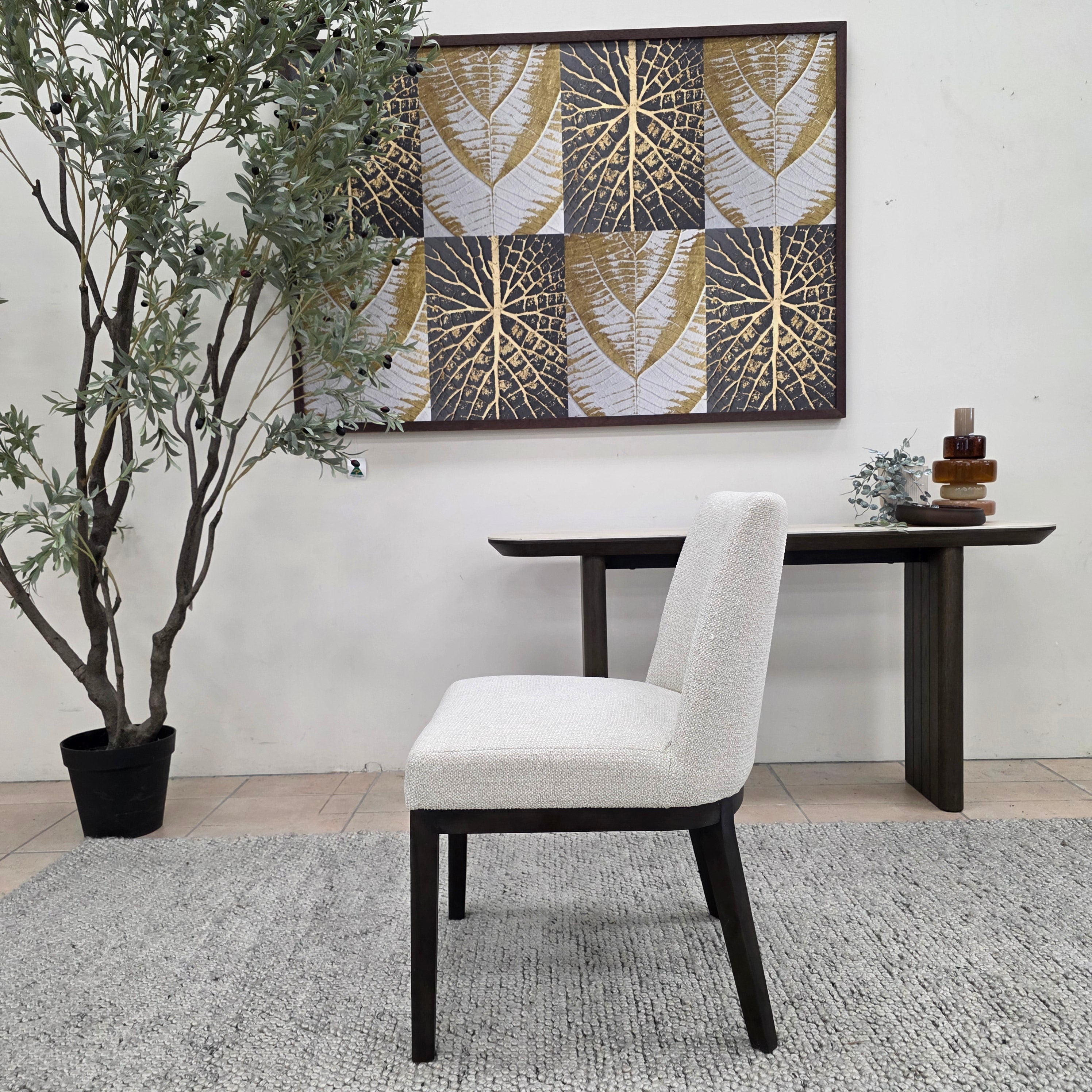 Ginko Dining Chair With Wild Bronn Leg