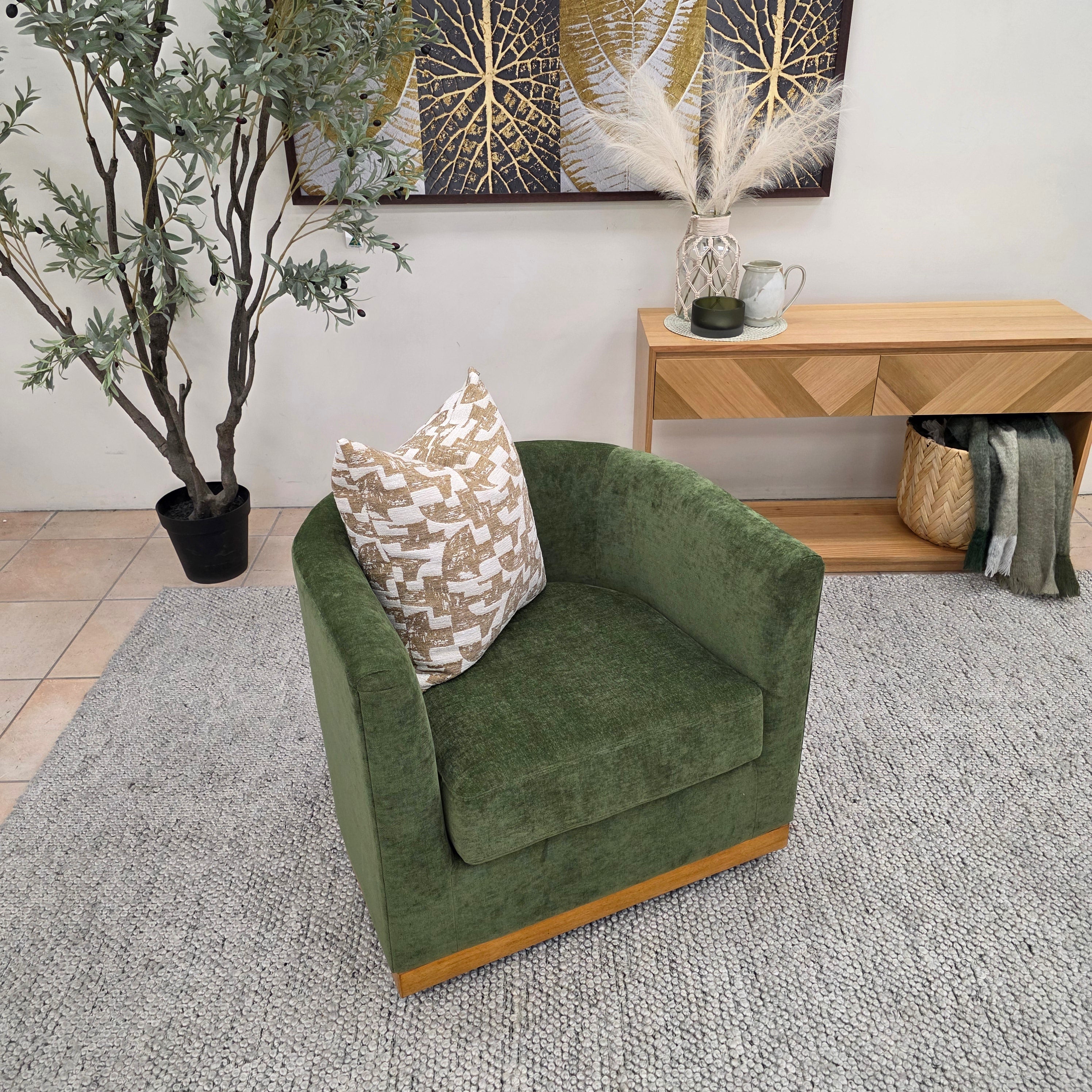 Steven Swivel Accent Chair