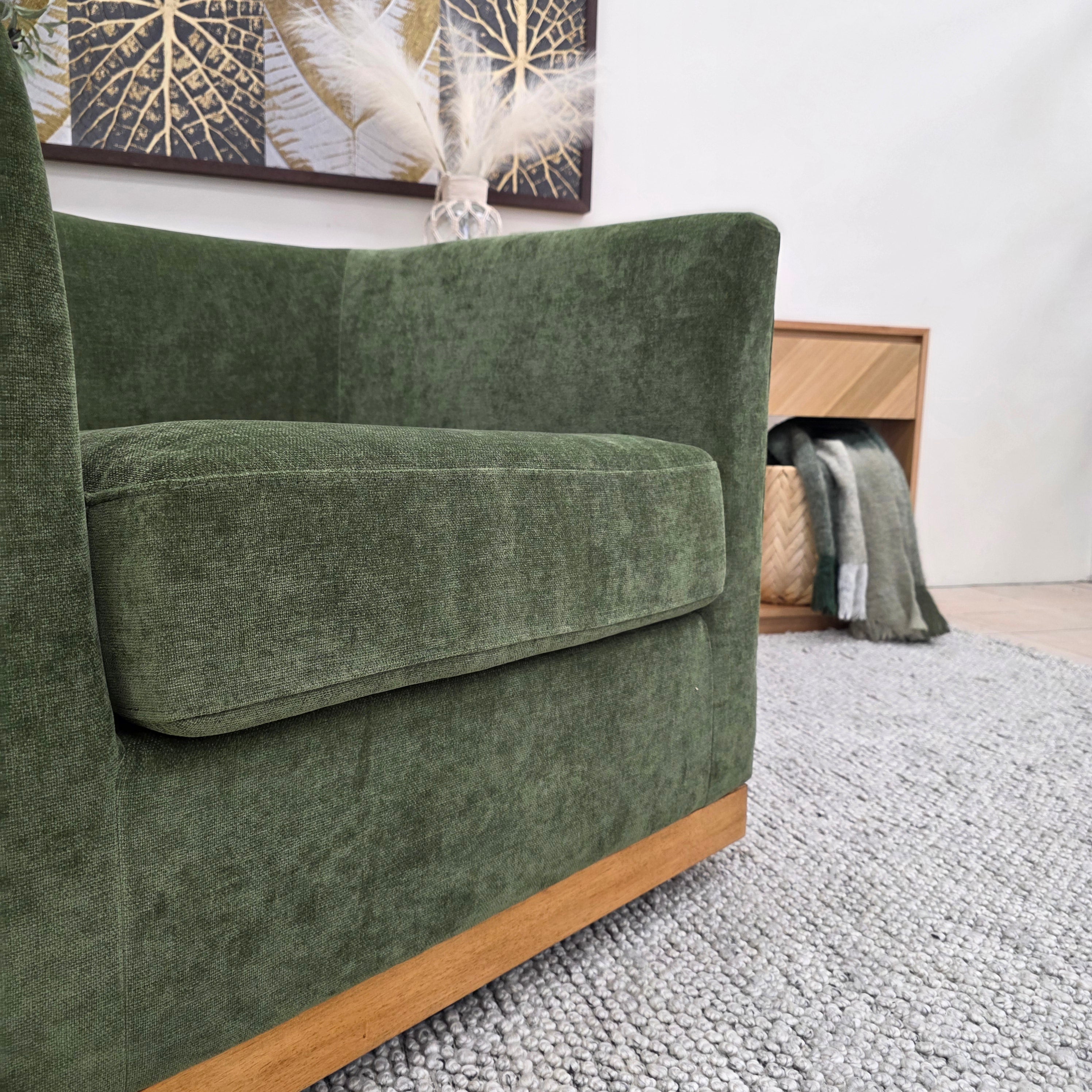 Steven Swivel Accent Chair