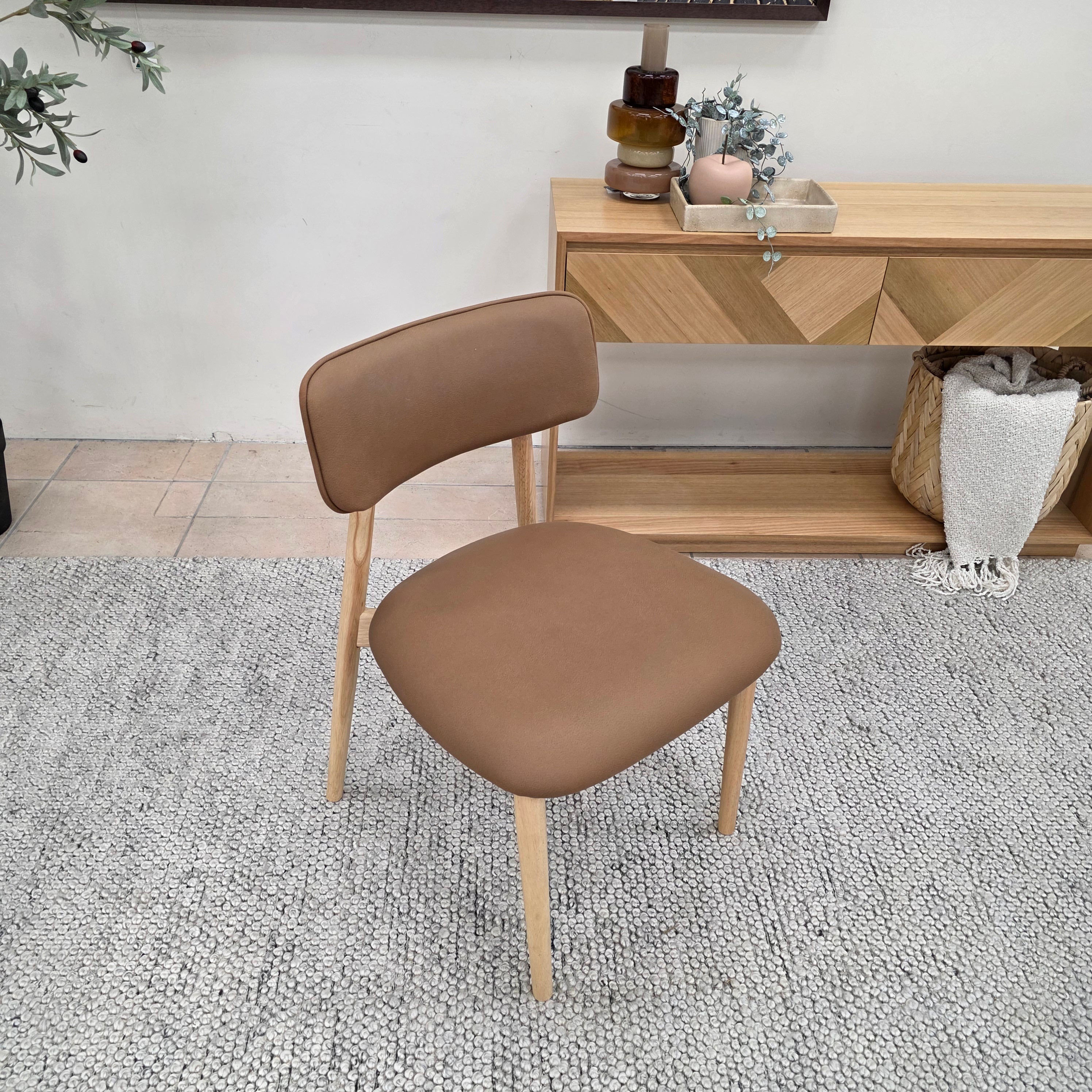 Ares Dining Chair In Tan