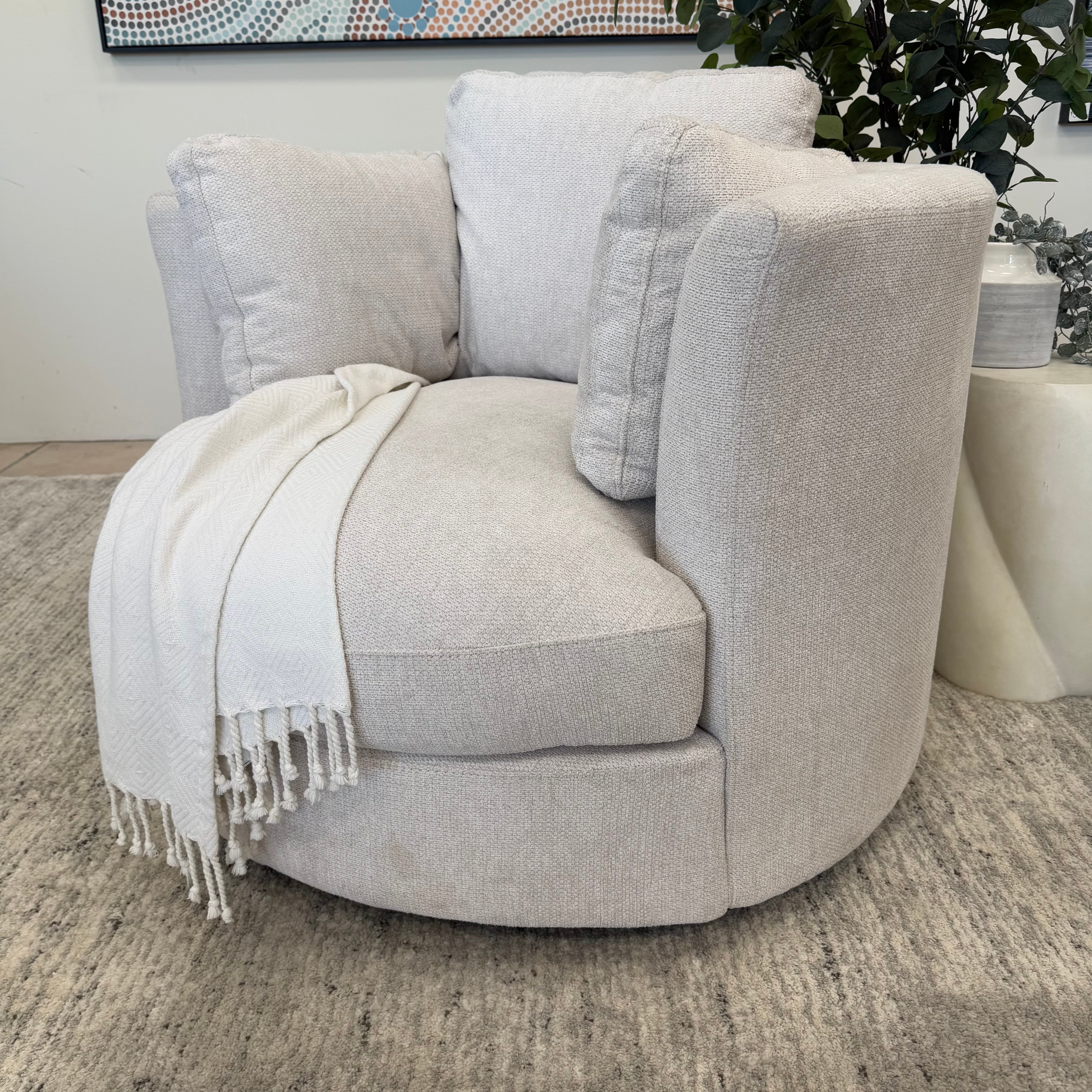 Cloud Soft Cuddle Chair In Natural