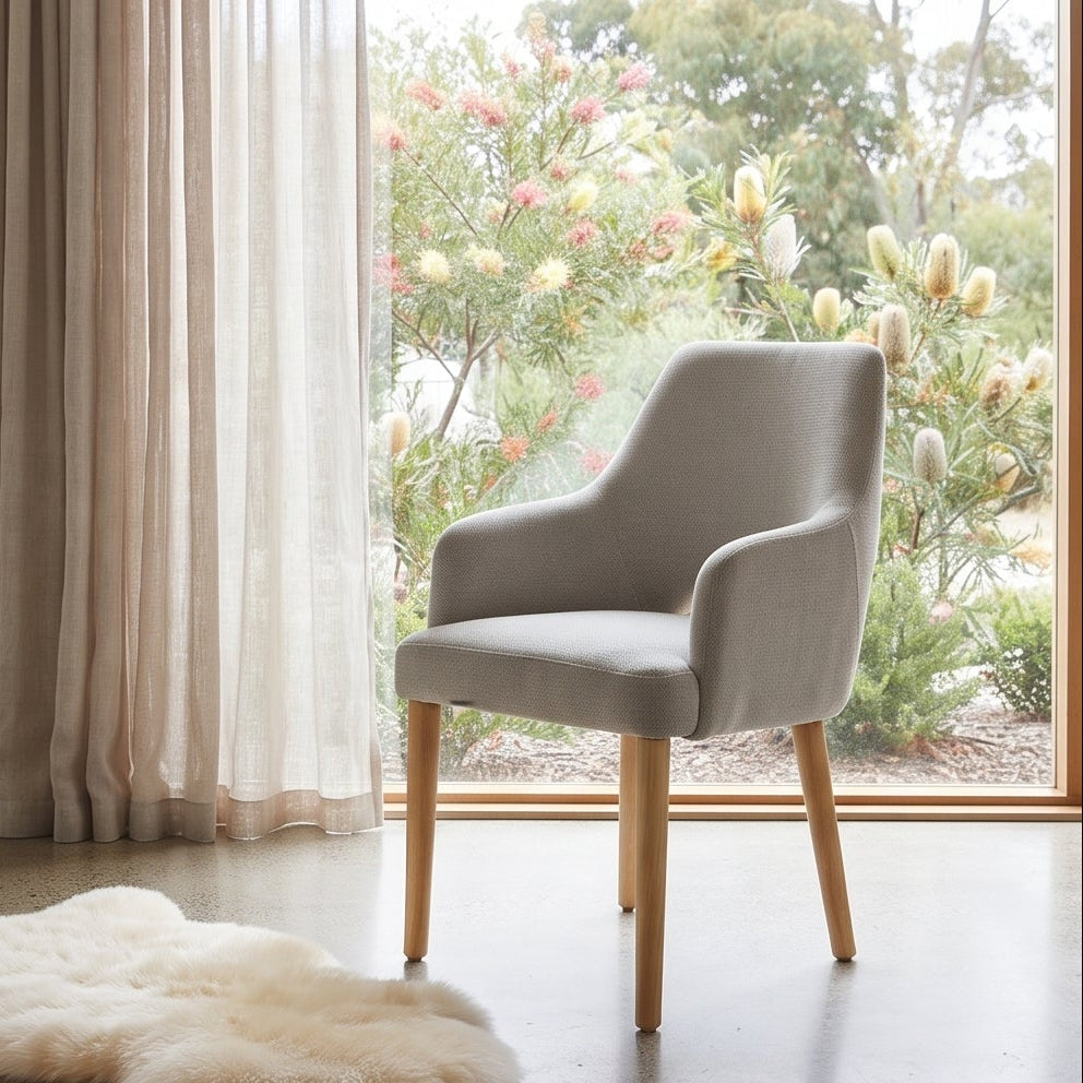 Clinton Dining Chair In Natural With Oak Leg