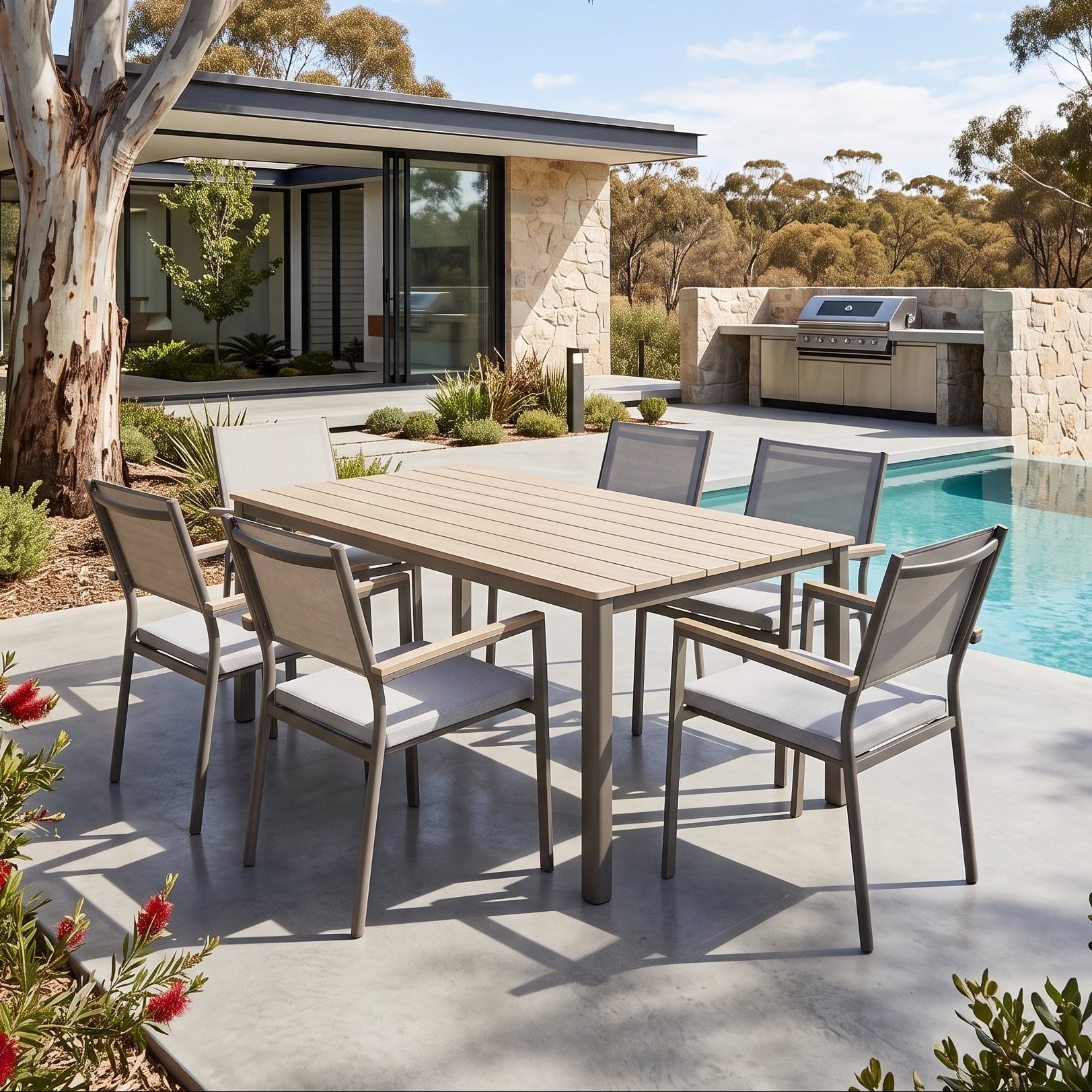 Sebastian 7 Piece Outdoor Package