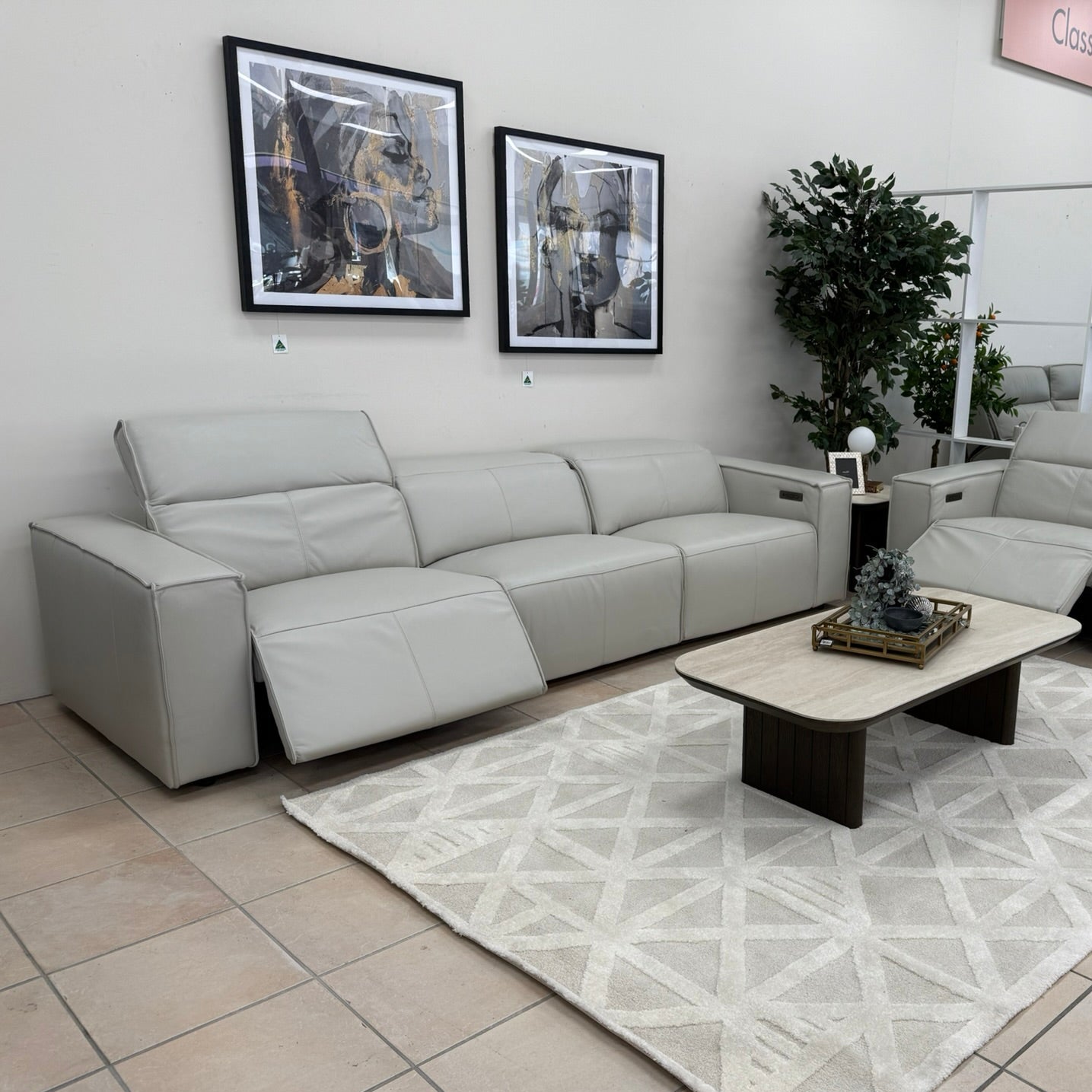 Xander 4 Seater With Electrics In 100% Premium Grey Leather