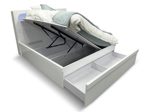 Davis queen size bed in gloss white