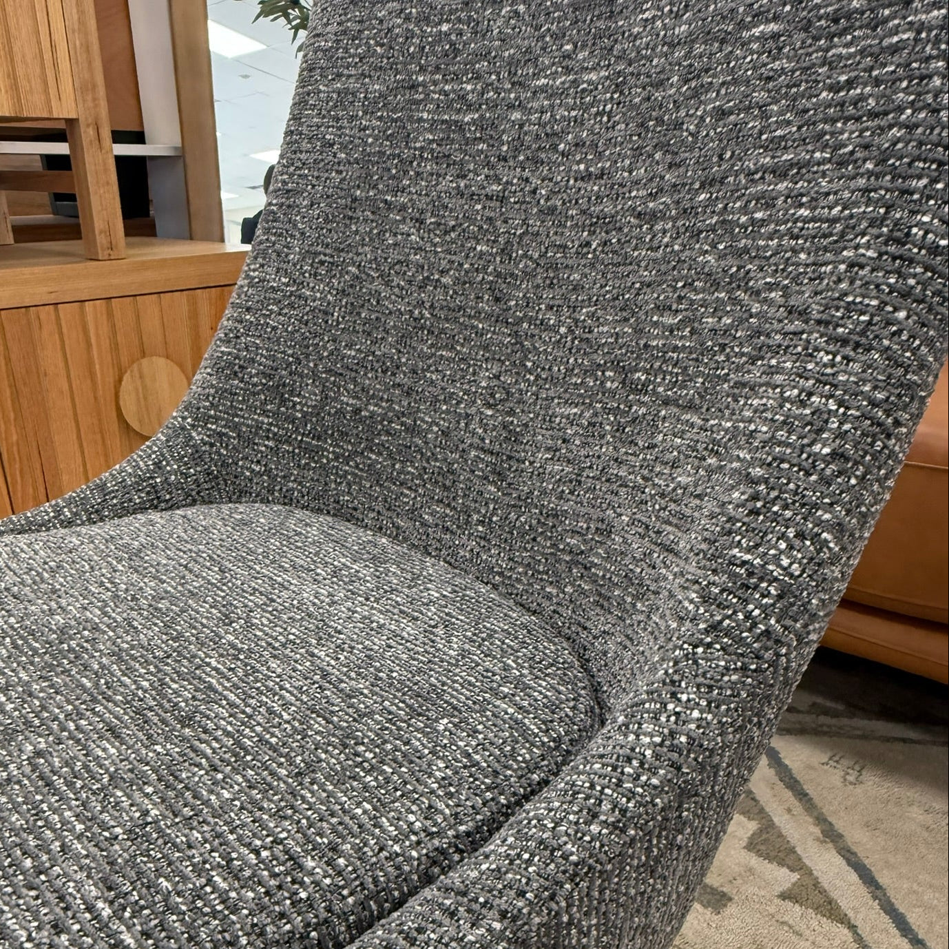 Milano Dining Chair In Dark Grey With Black Leg