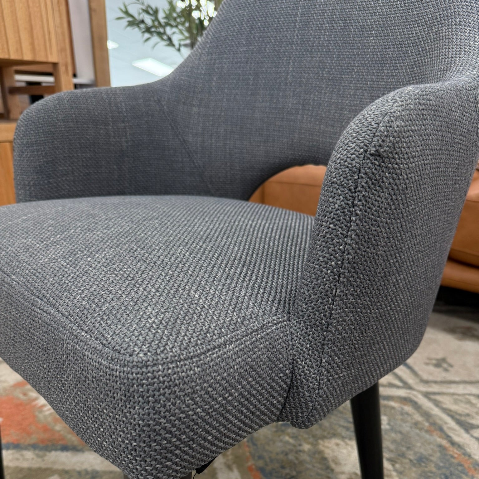 Clinton Dining Chair In Dark Grey With Black Leg