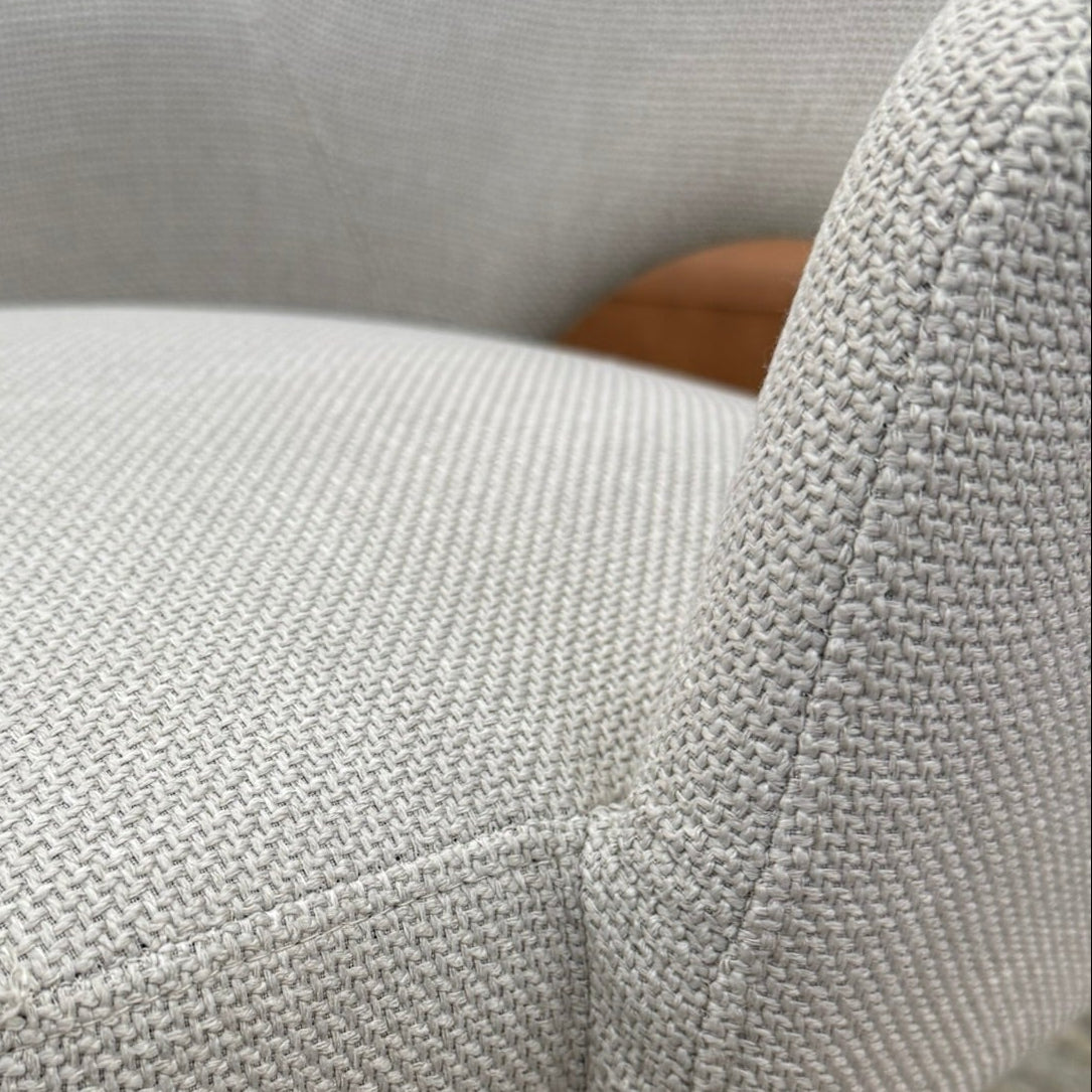 Clinton Dining Chair In Natural With Black Leg