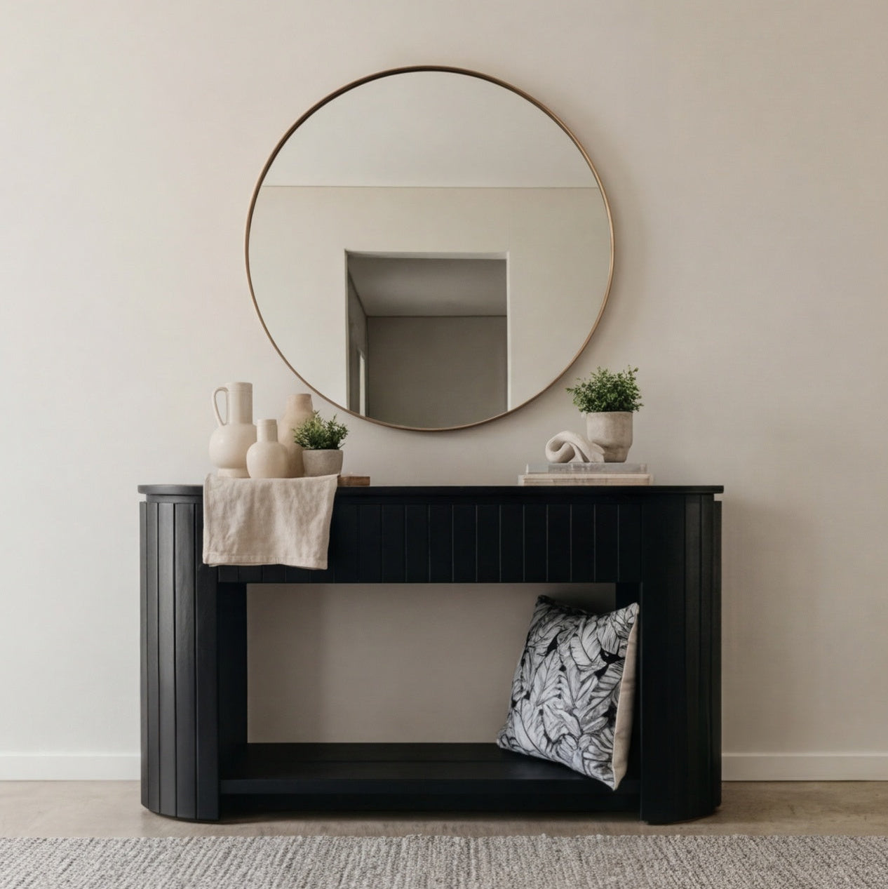 Athena Ripper Hall Table
