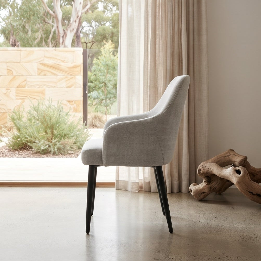Clinton Dining Chair In Natural With Black Leg
