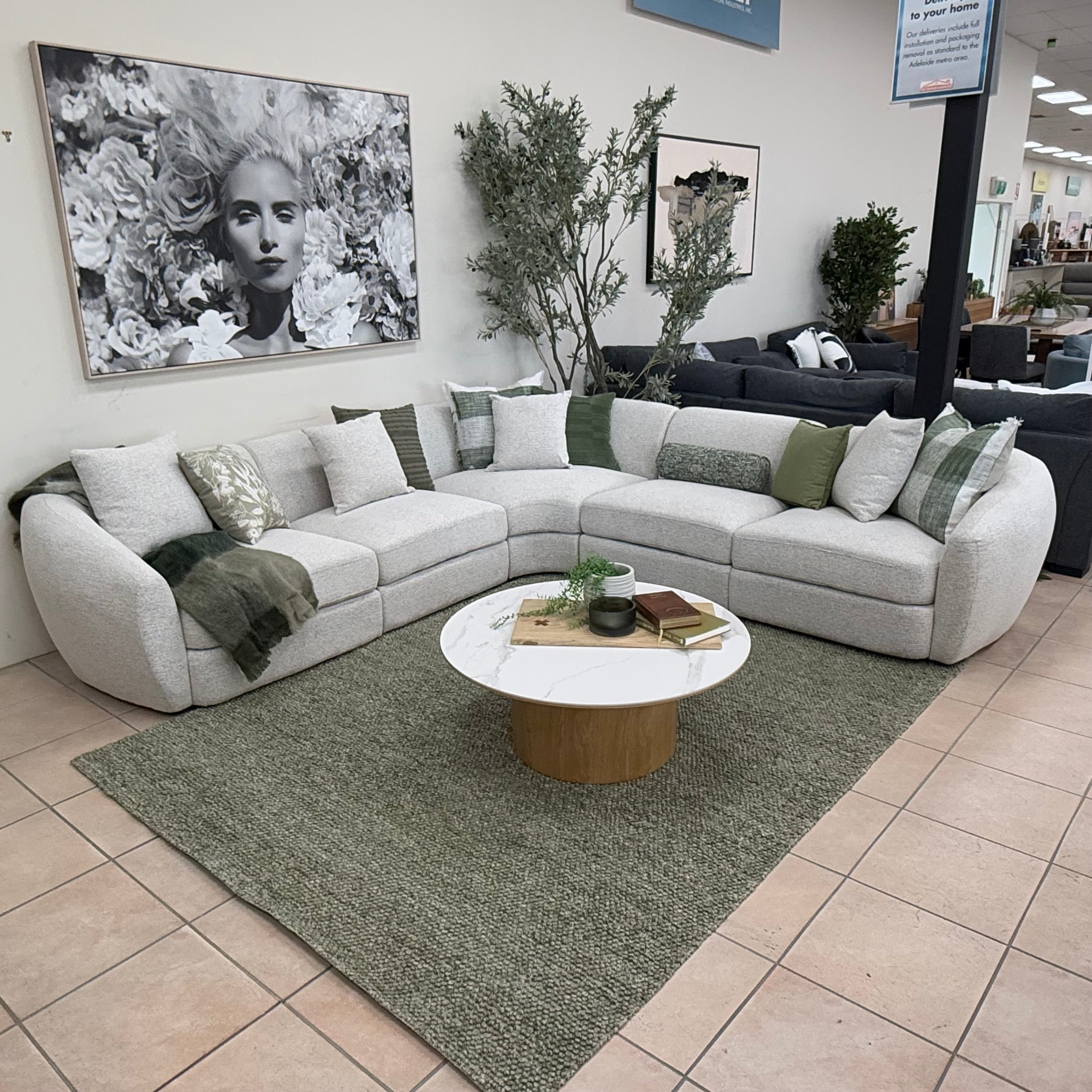 Crescent Corner Lounge In Natural