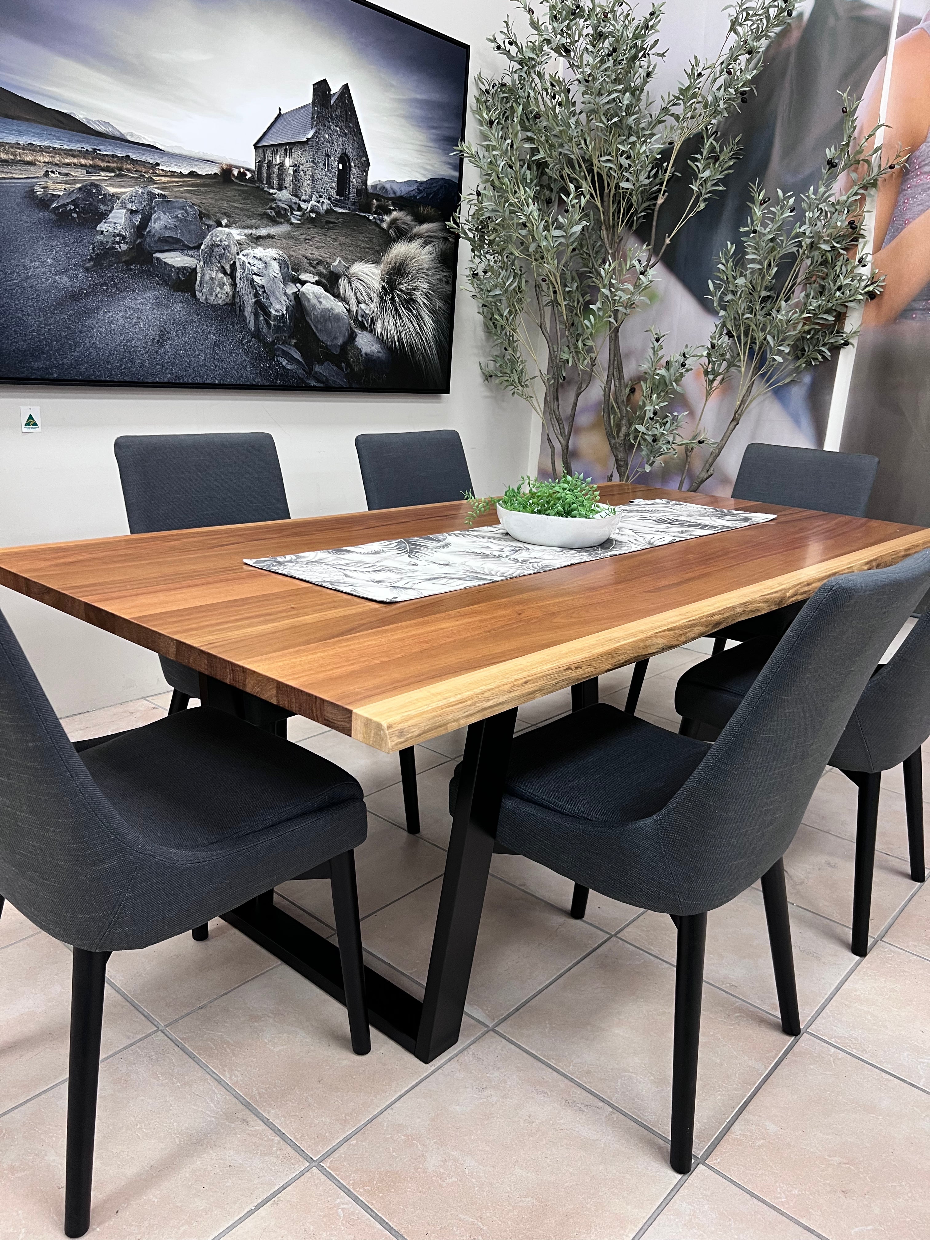 Midlands 7 Piece Package 190cm table silver milano