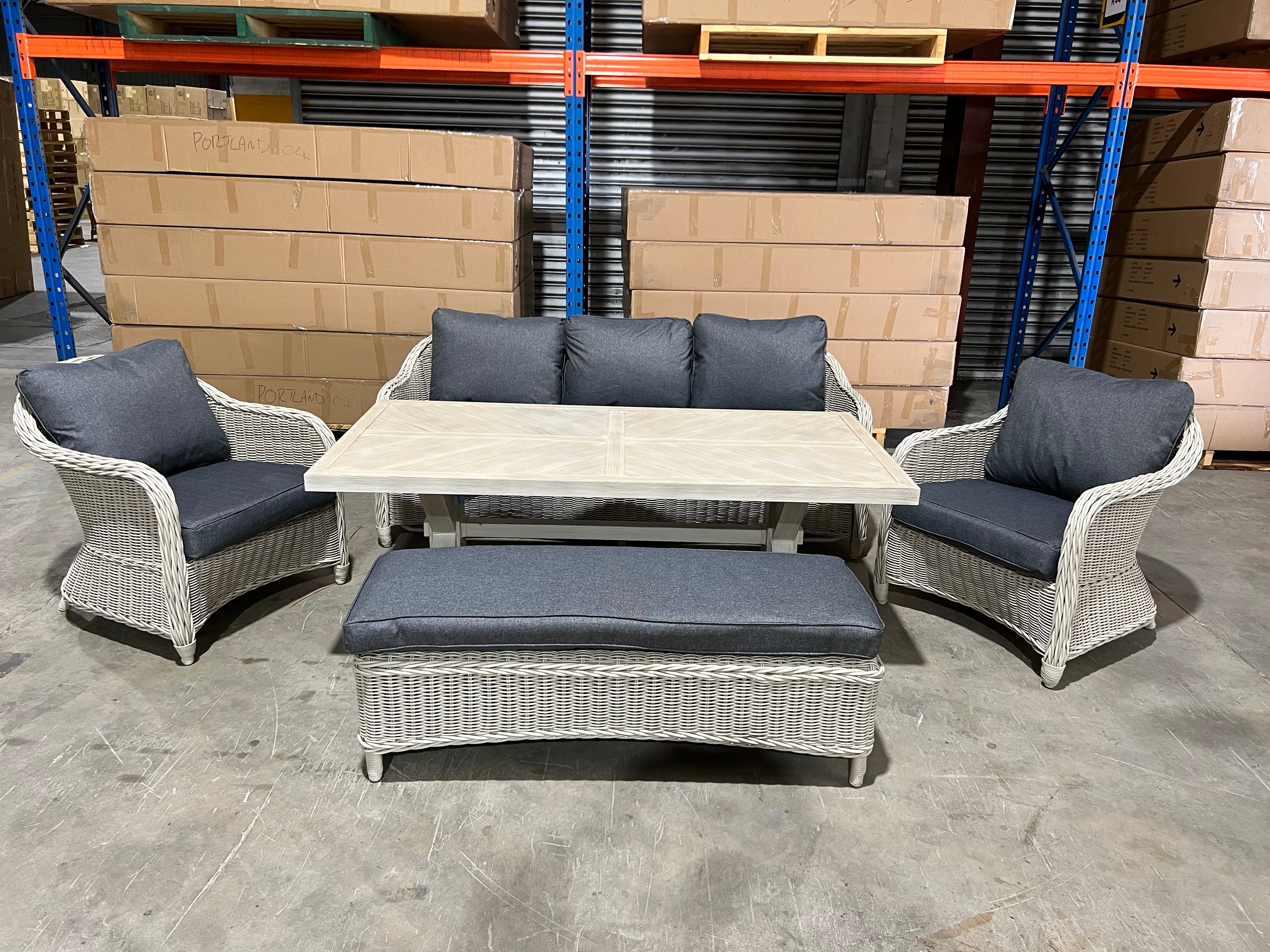 Clermont 5 Piece Lounge / Dining Package