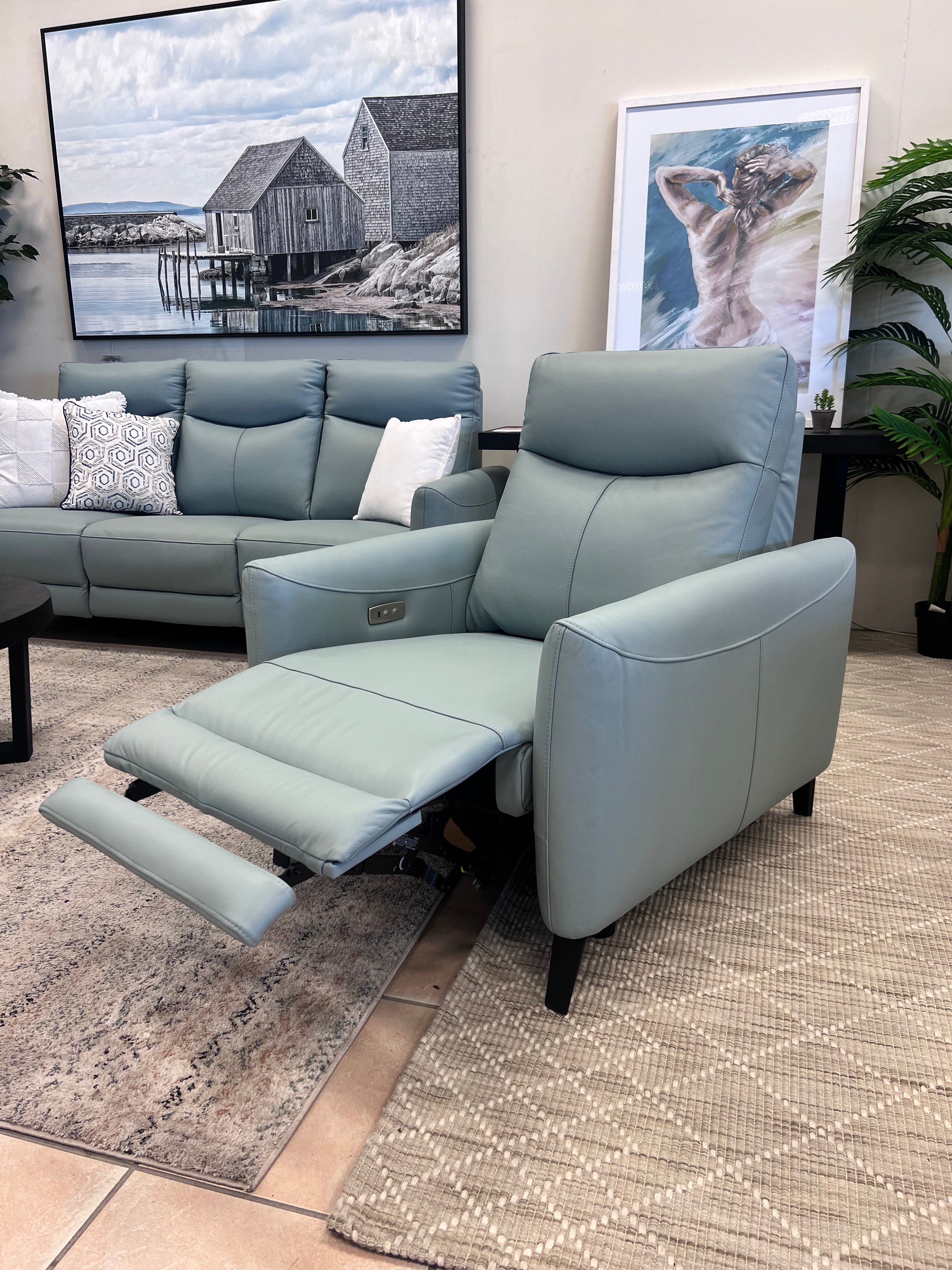 Oxford Electric Recliner In Powder Blue Our Furniture Warehouse
